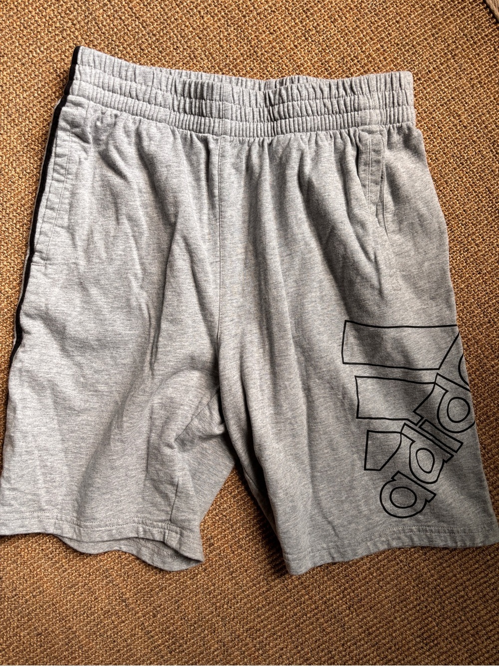 Adidas Boys Gray Logo Athletic Shorts Size Large